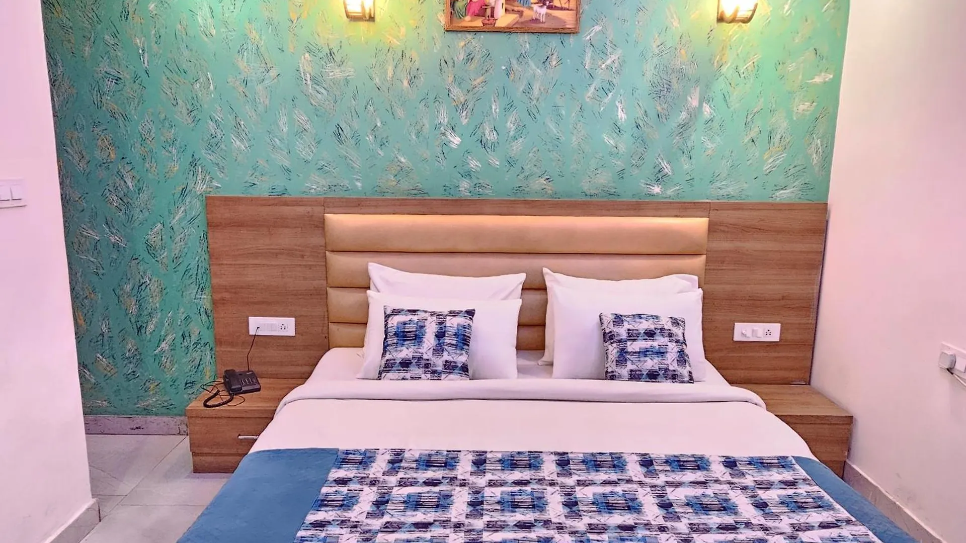 Hotel Teo Grand Near Delhi Airport New Delhi